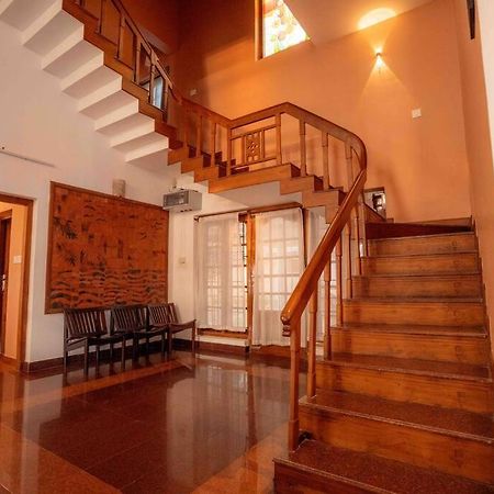 Baywatch By Grha - A Picturesque Beachfront Villa Kozhikode Ngoại thất bức ảnh