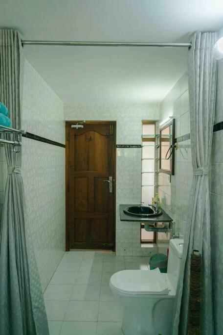 Baywatch By Grha - A Picturesque Beachfront Villa Kozhikode Ngoại thất bức ảnh