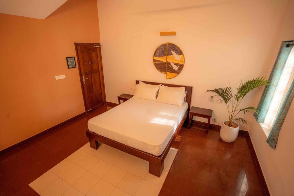 Baywatch By Grha - A Picturesque Beachfront Villa Kozhikode Ngoại thất bức ảnh