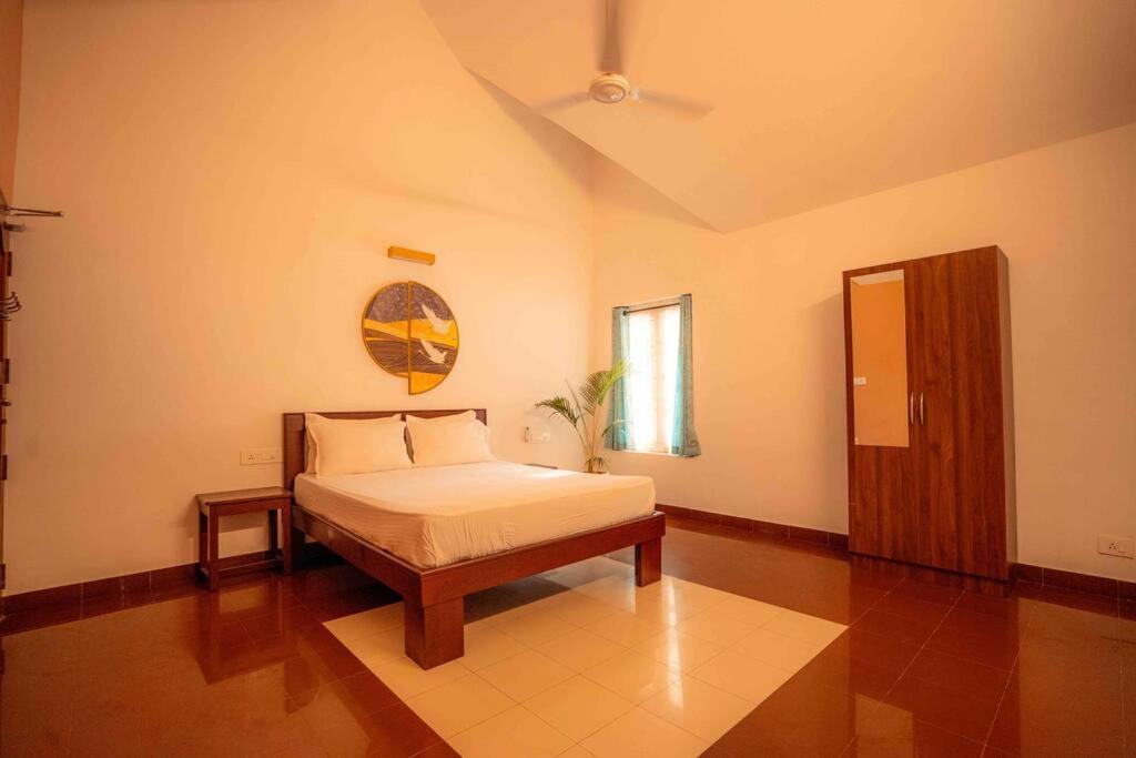 Baywatch By Grha - A Picturesque Beachfront Villa Kozhikode Ngoại thất bức ảnh