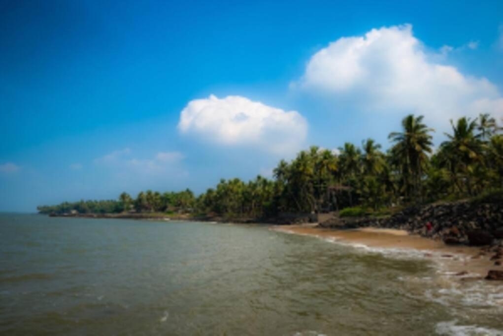 Baywatch By Grha - A Picturesque Beachfront Villa Kozhikode Ngoại thất bức ảnh